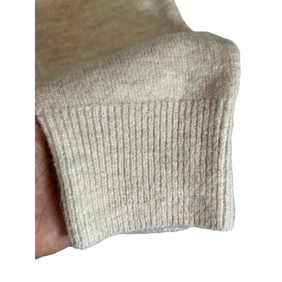 Gap Sweater Women LT Tan Penguin Novelty Fuzzy Preppy Old Money Classic Retro - Picture 4 of 9